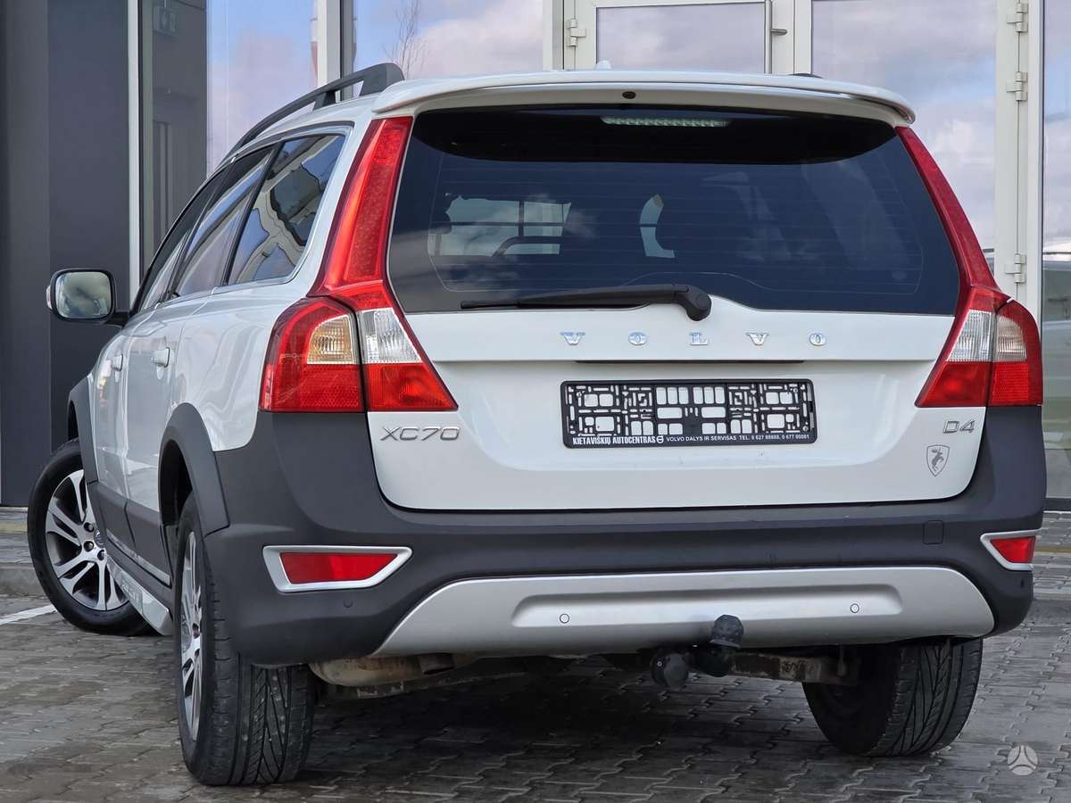 Volvo XC70, 2.0 l., Универсал