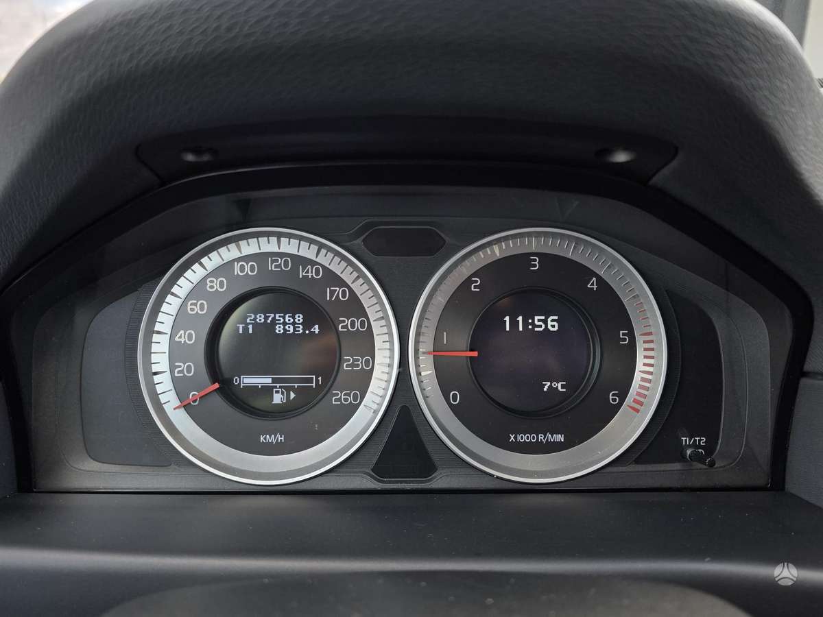 Volvo XC70, 2.0 l., Универсал