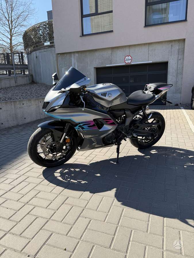 Yamaha R7 699cc, superbikes