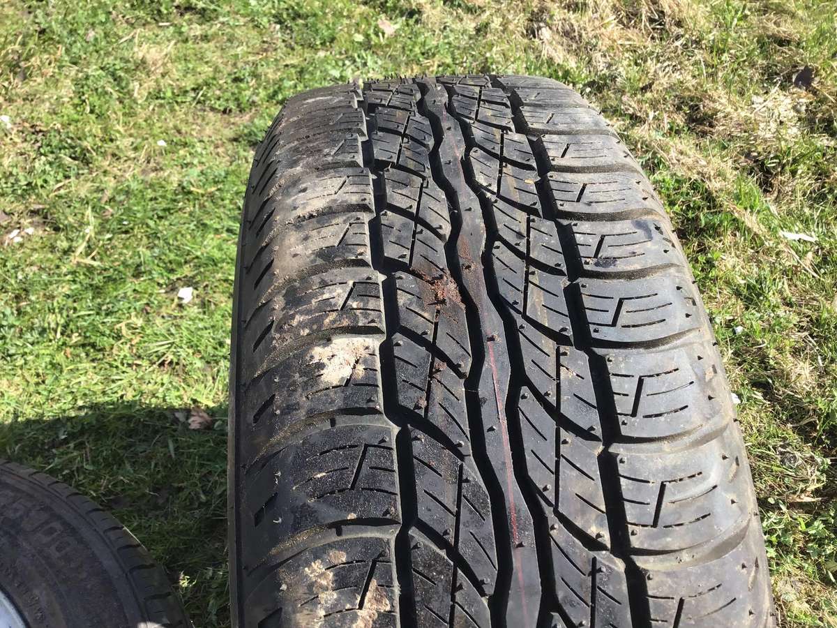 Toyota RAV4 kėbulo dalys