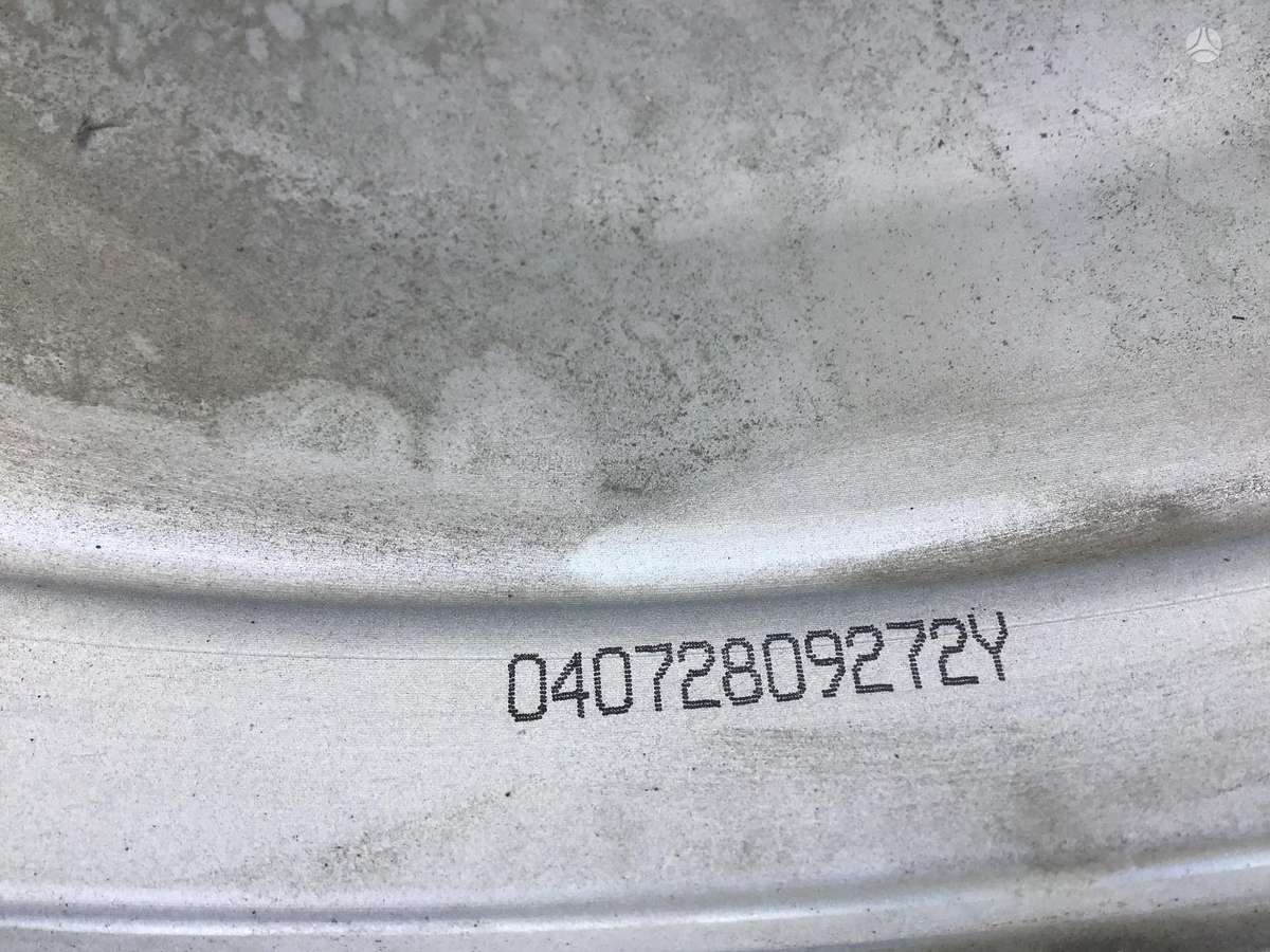 Toyota RAV4 kėbulo dalys
