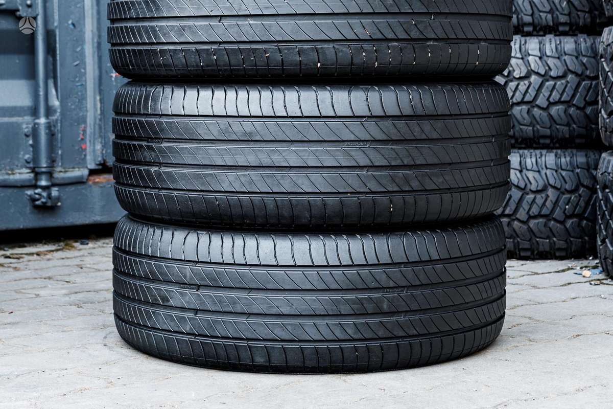 Michelin Primacy 4, summer 215/55 R18