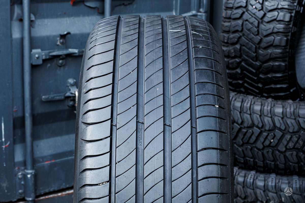 Michelin Primacy 4, летние 215/55 R18