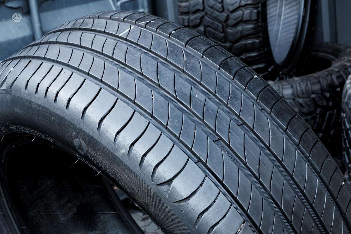 Michelin Primacy 4, летние 215/55 R18