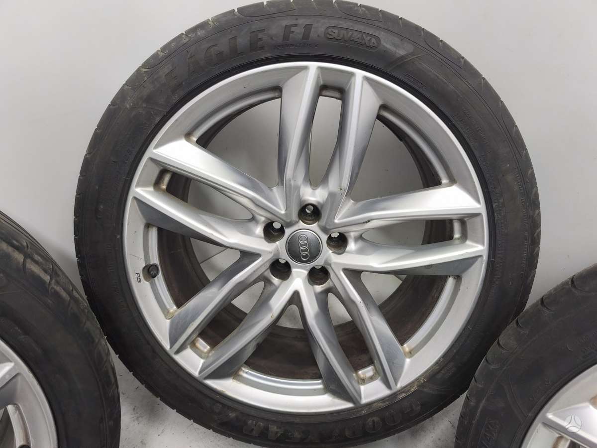 Audi Q7, lengvojo lydinio, R21
