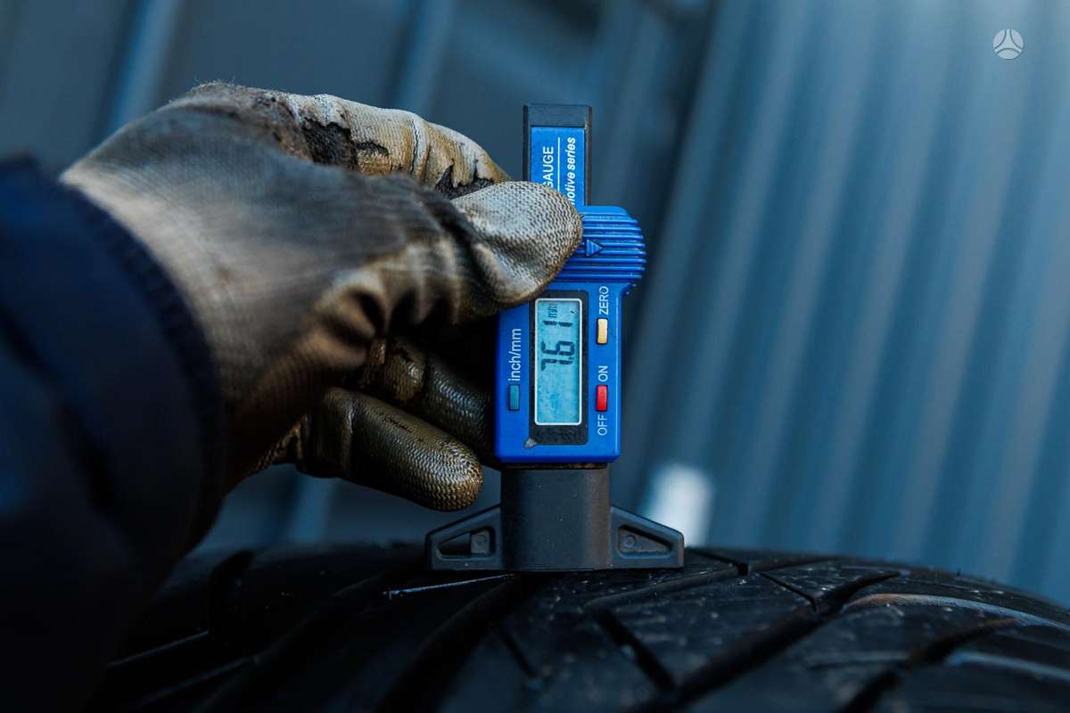 Wanli SP601, vasarinės 305/30 R26