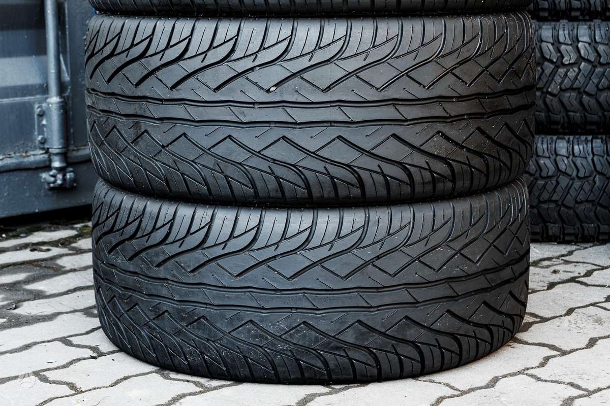 Wanli SP601, vasarinės 305/30 R26