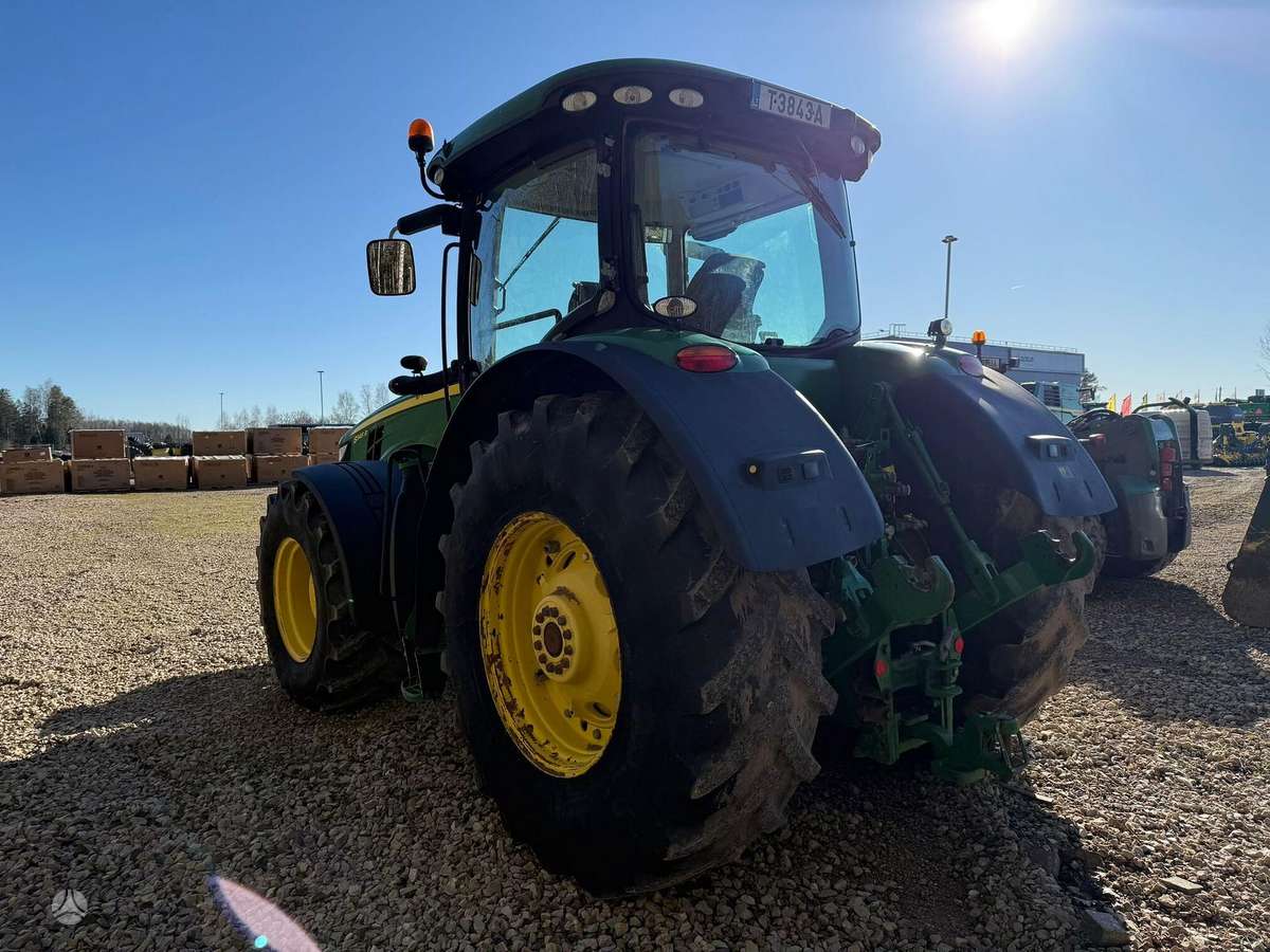 John Deere 8345R, traktori