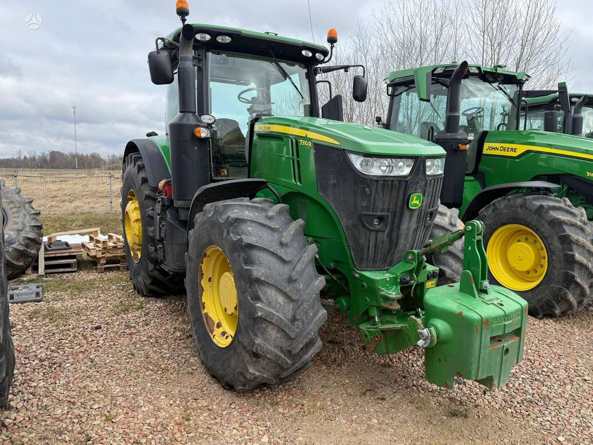 John Deere 7310R, traktoriai
