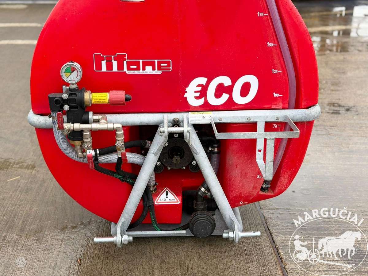 Tifone ECO Mini, 200 ltr, sprayers