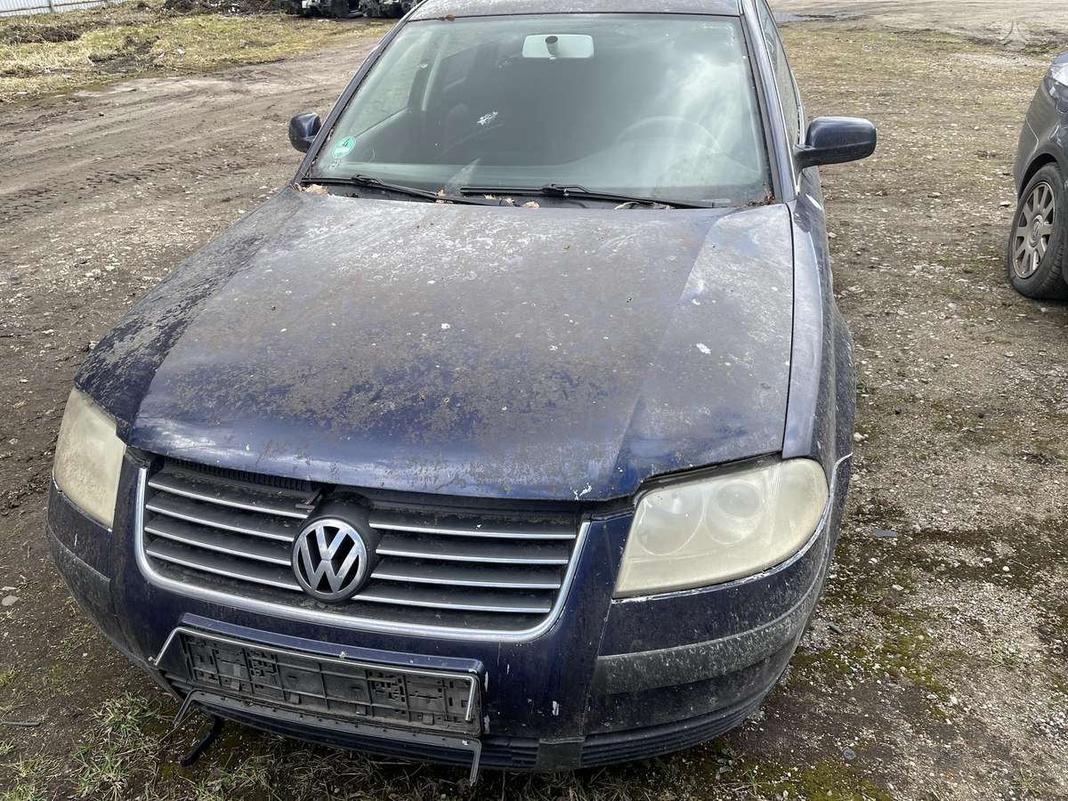 Volkswagen Passat for parts