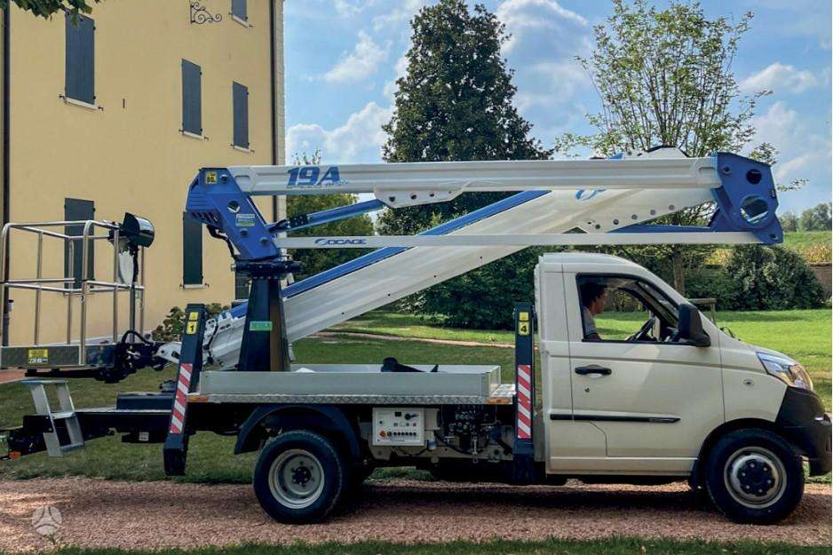 Piaggio Socage 19A Speed, автовышки