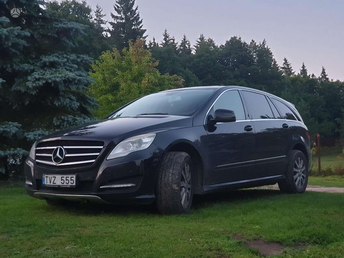 Mercedes-Benz R350, 2010