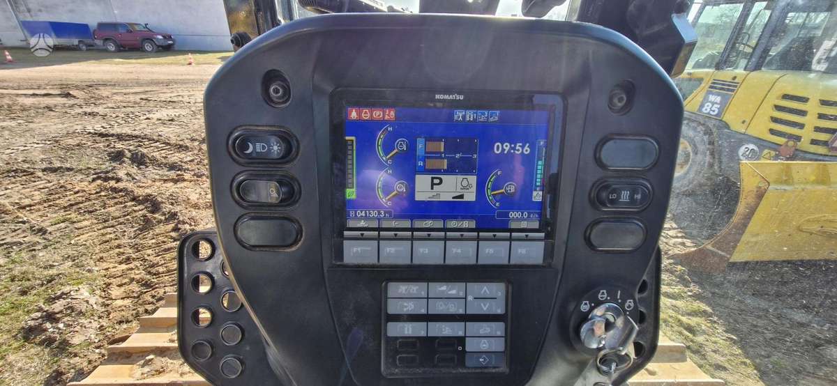 Komatsu D51EXi-24E0, bulldozer