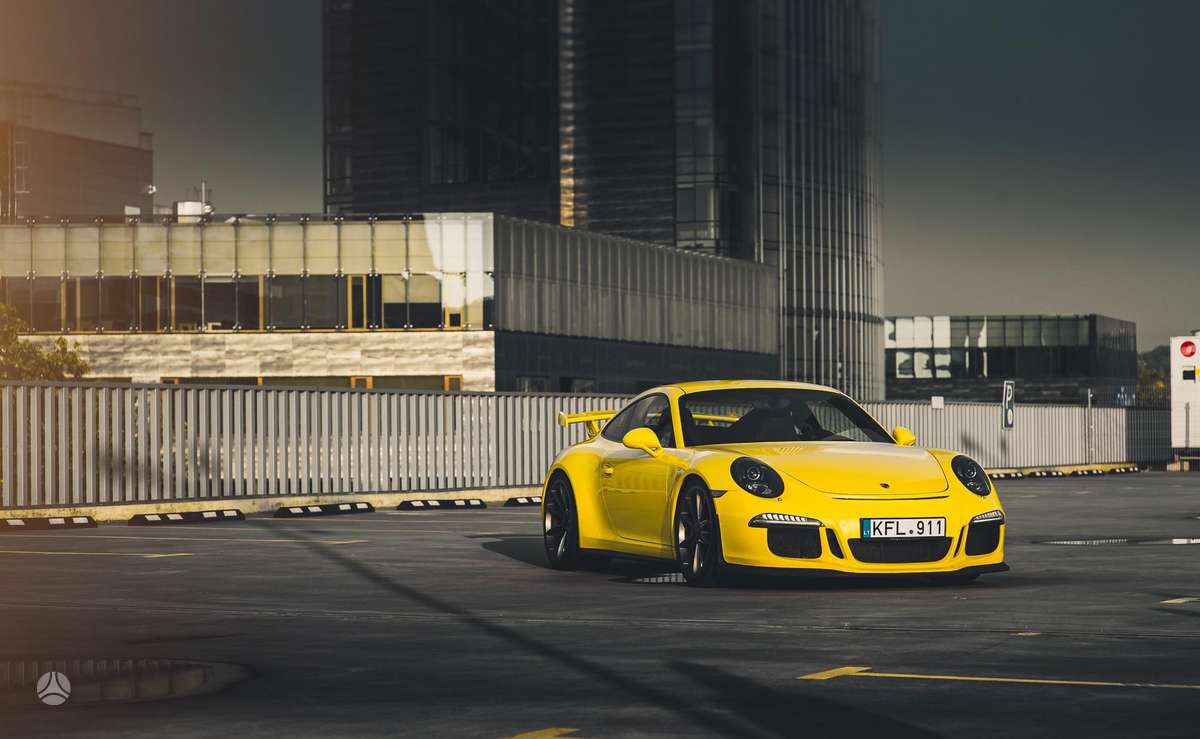 Porsche 911 - 1