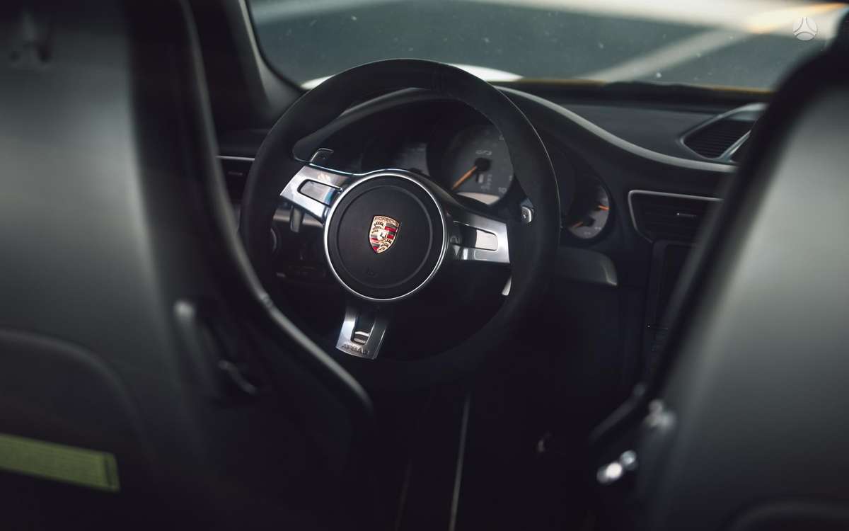 Porsche 911 - 8