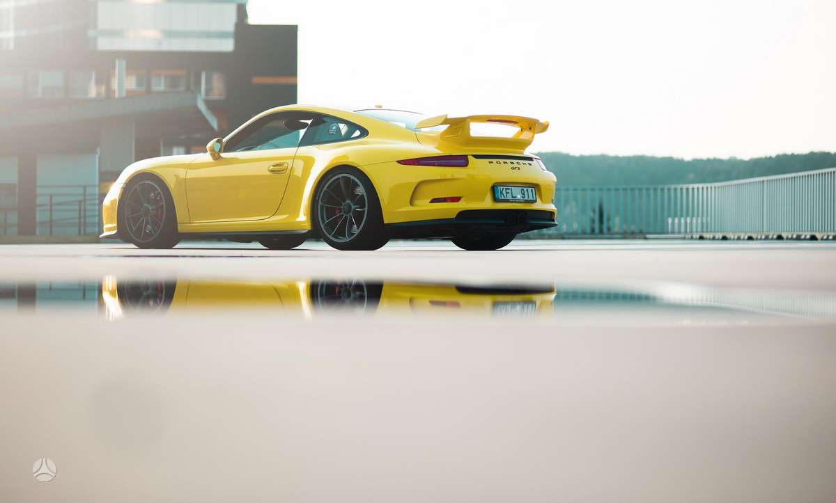 Porsche 911 - 11