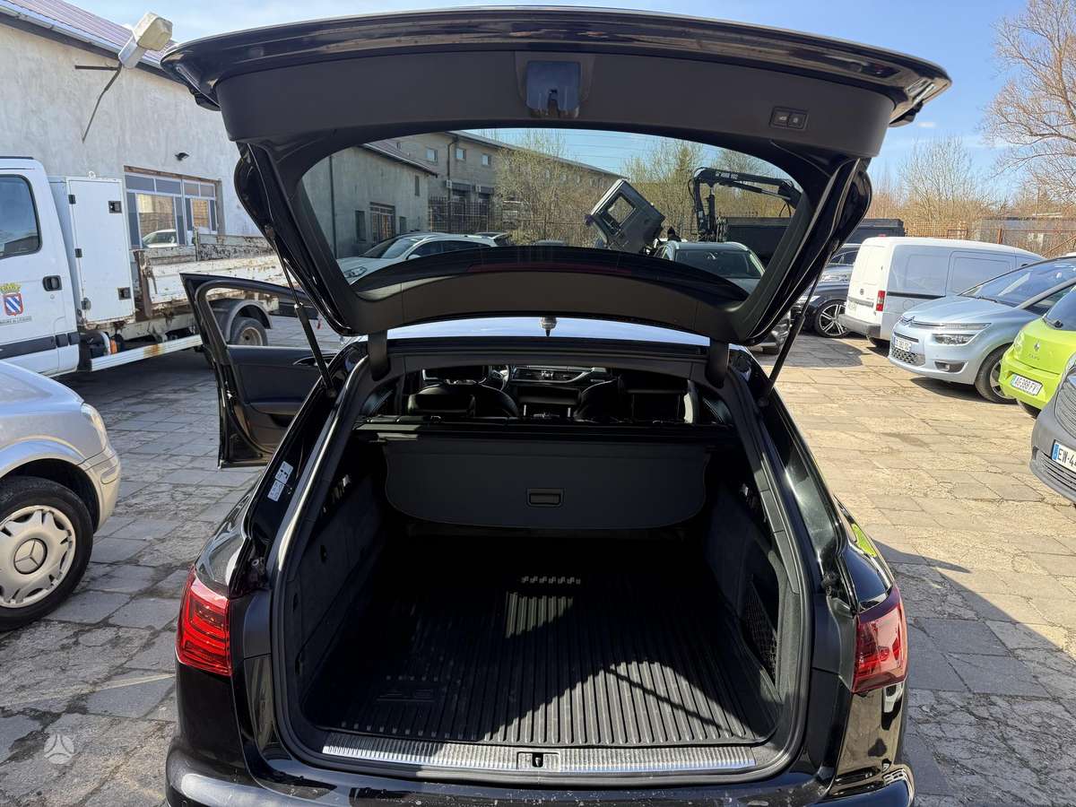 Audi A6 allroad, 3.0 l., Универсал