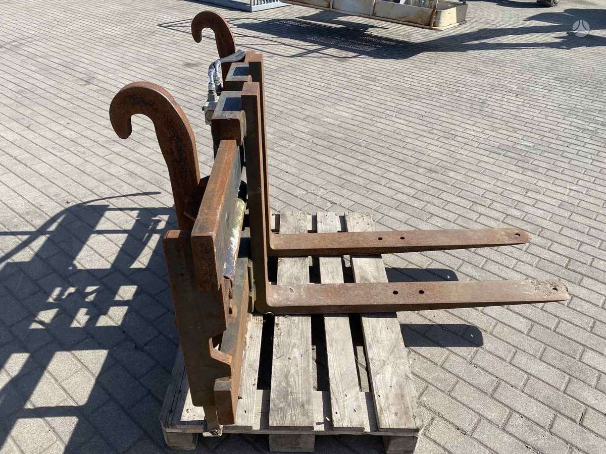 JCB 533, pallet forks