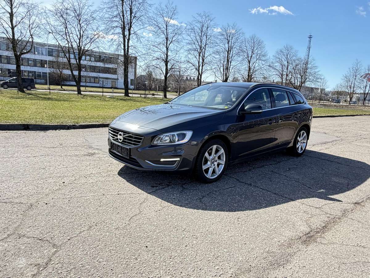 Volvo V60, 2014