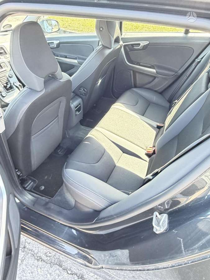 Volvo V60, 2.0 l., wagon