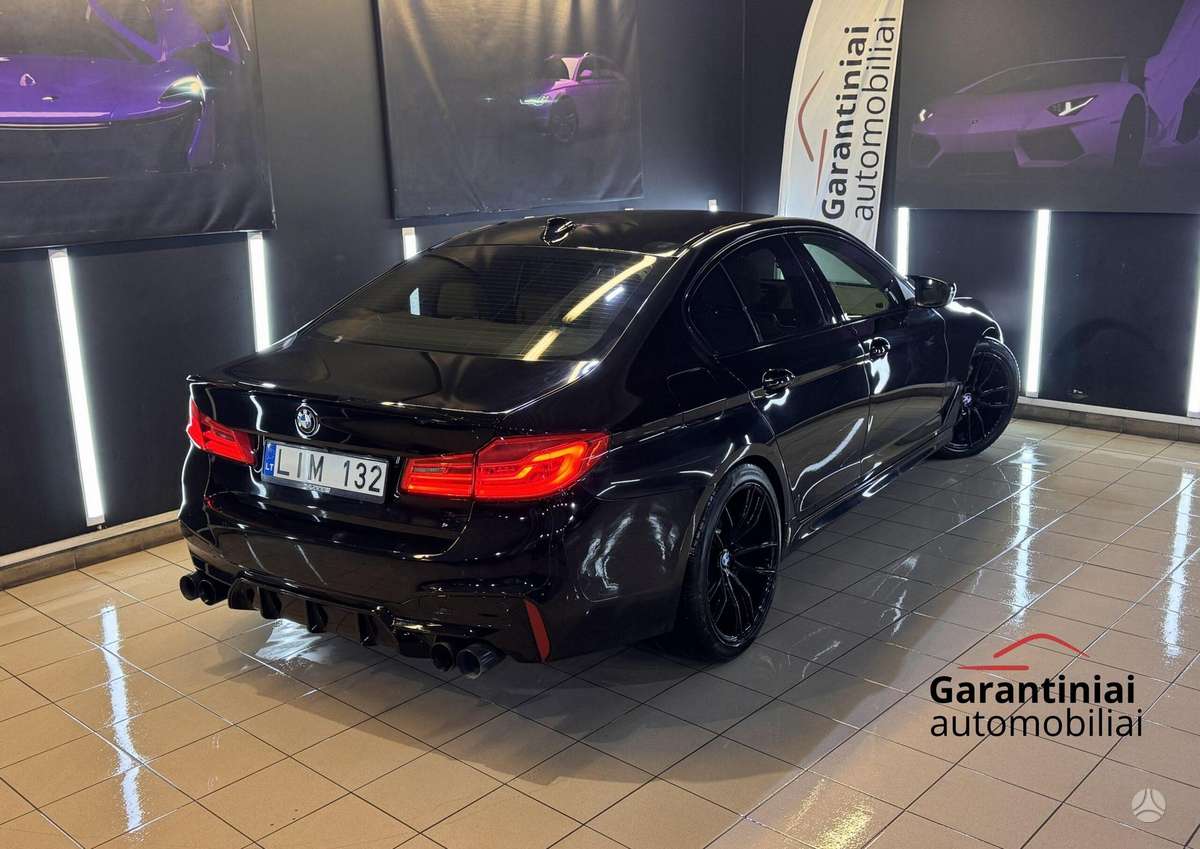 BMW 520, 2.0 l., Седан