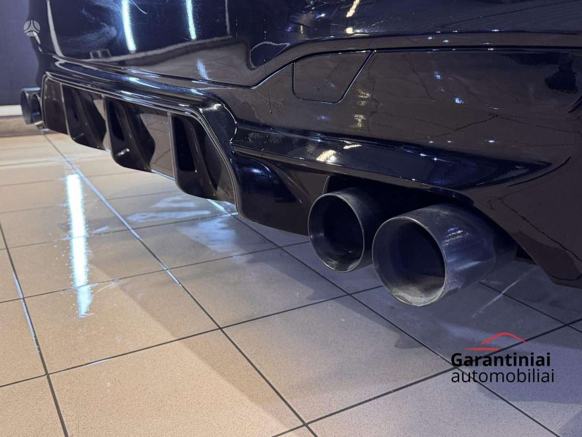 BMW 520, 2.0 l., Седан