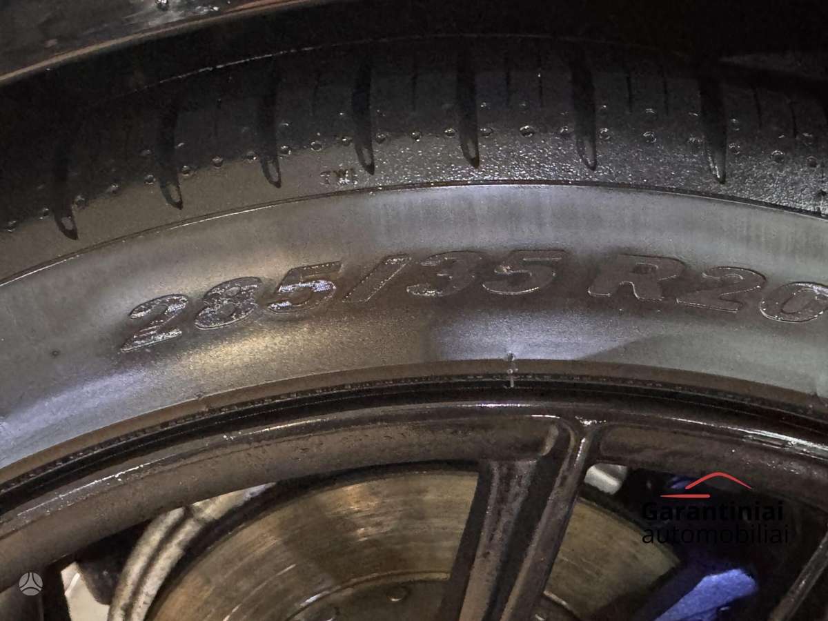 BMW 520, 2.0 l., Седан