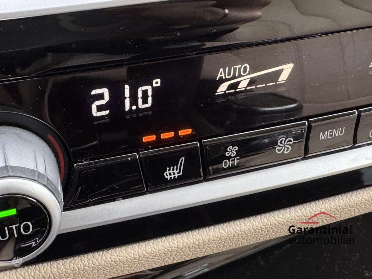 BMW 520, 2.0 l., Седан