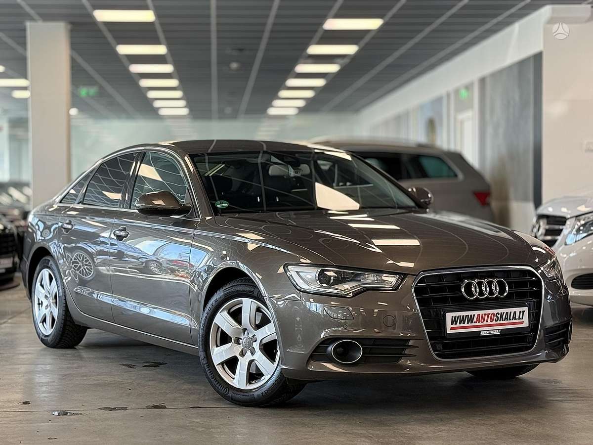Audi A6, 2.0 l., Седан