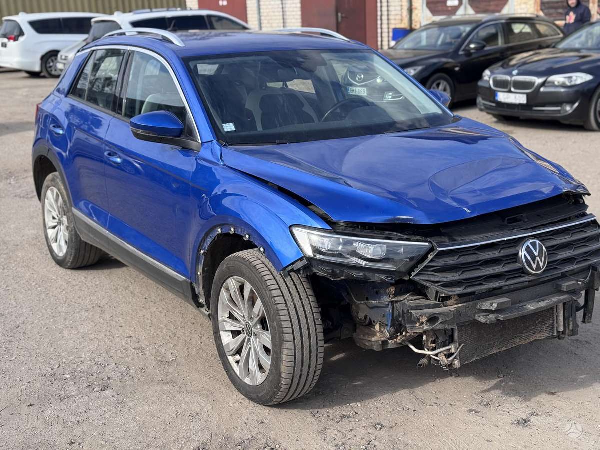 Volkswagen T-Roc, 2021