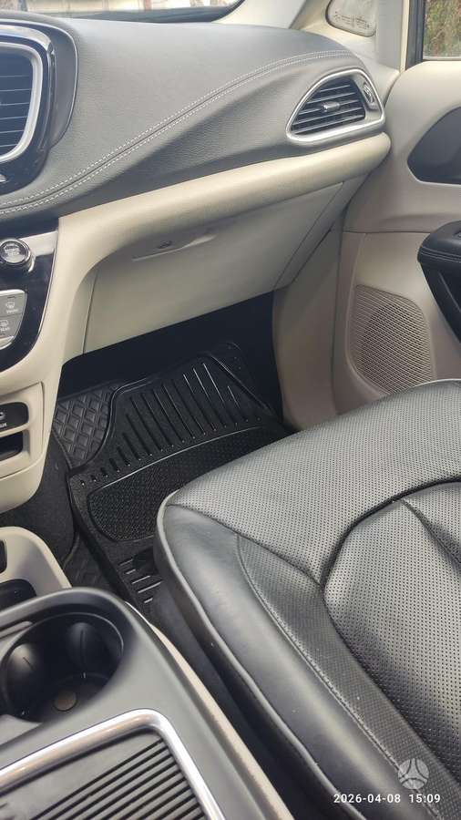 Chrysler Pacifica, 3.6 l., Минивэн
