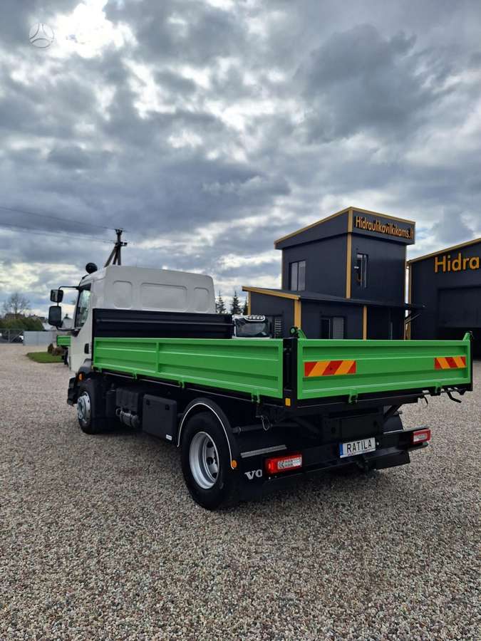 Volvo FL 210, самосвалы
