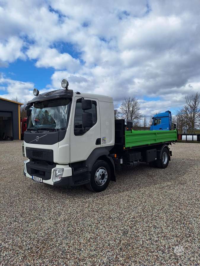 Volvo FL 210, самосвалы
