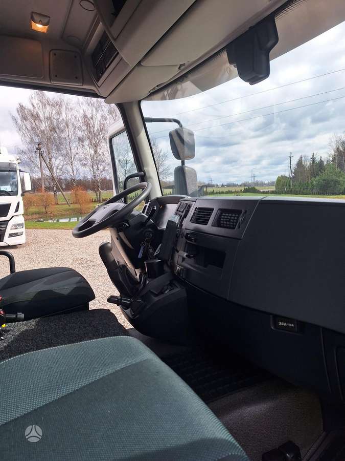 Volvo FL 210, самосвалы