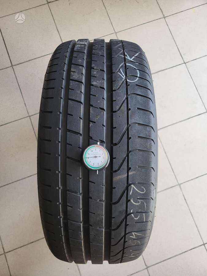 Pirelli P ZERO 104Y, летние 255/45 R19