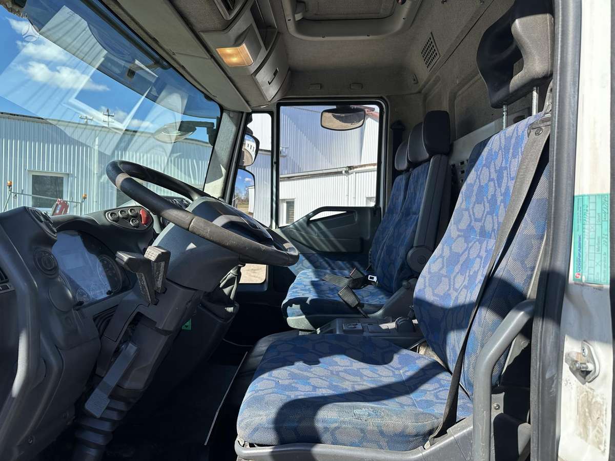 Iveco 150E, самосвалы с краном