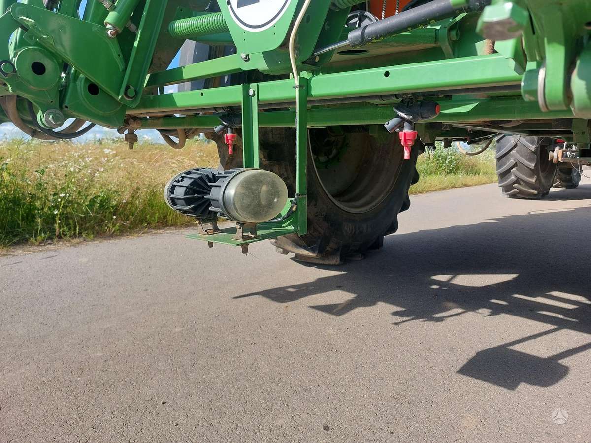 Amazone UG 3000, purkštuvai