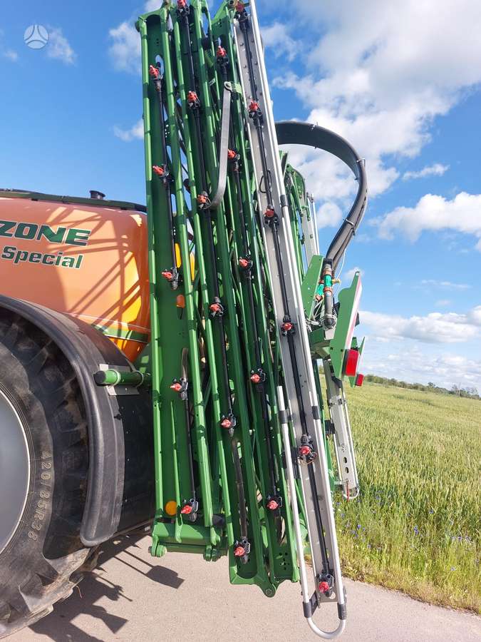 Amazone UG 3000, purkštuvai
