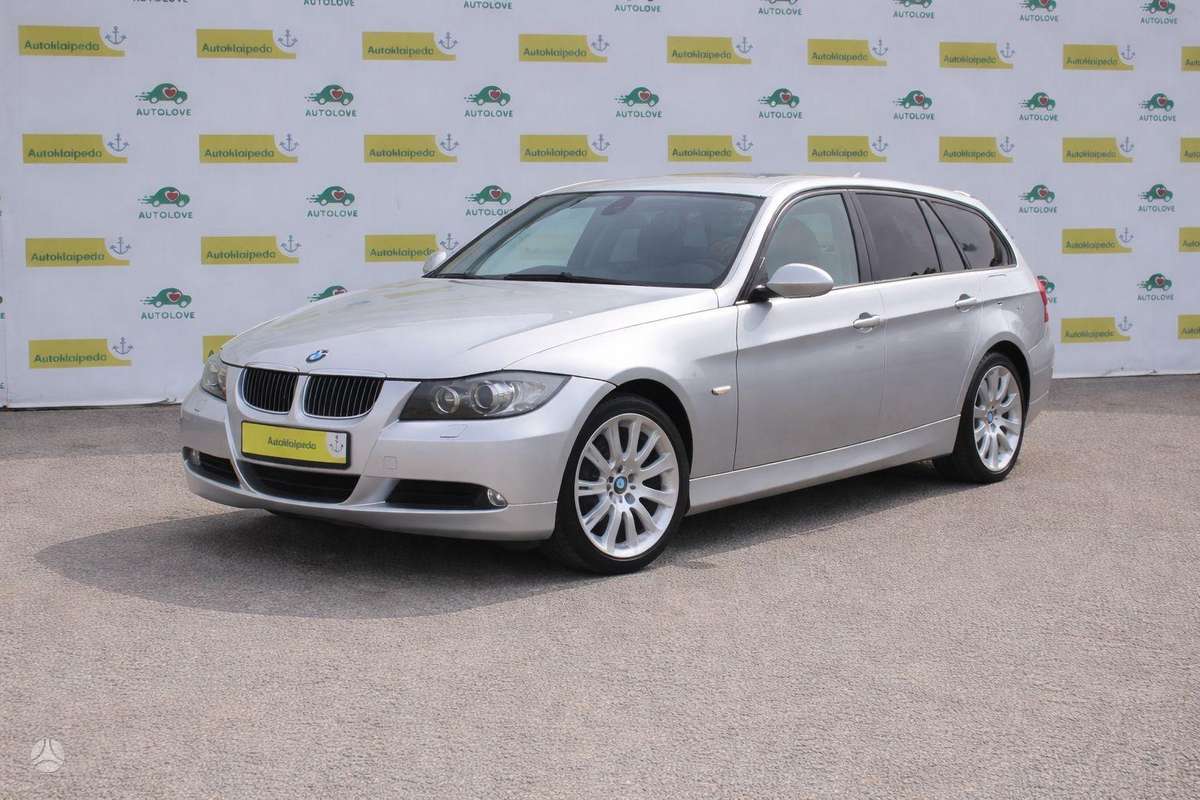 BMW 320, 2008