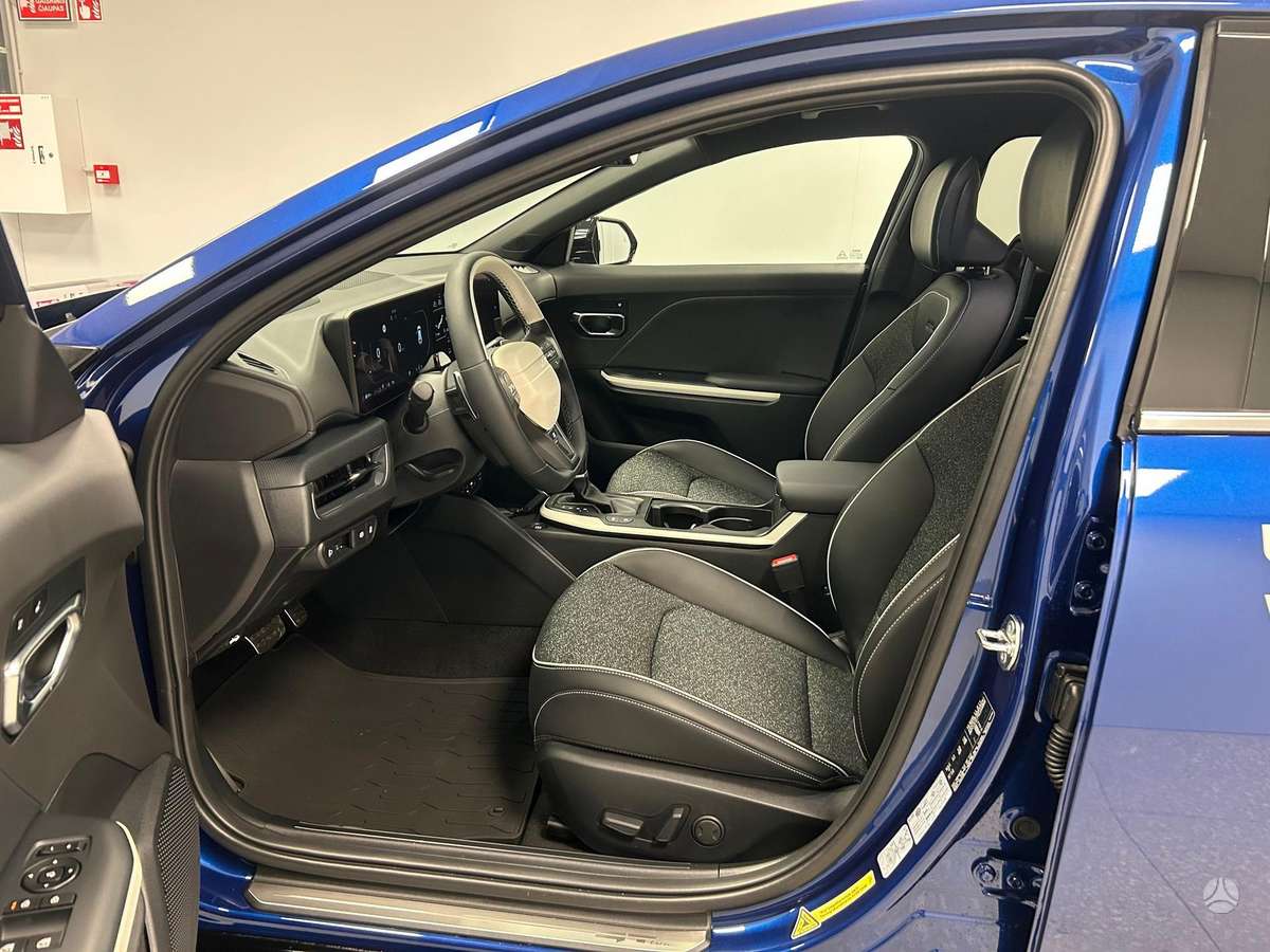Kia K4, 1.6 l., Хэтчбек