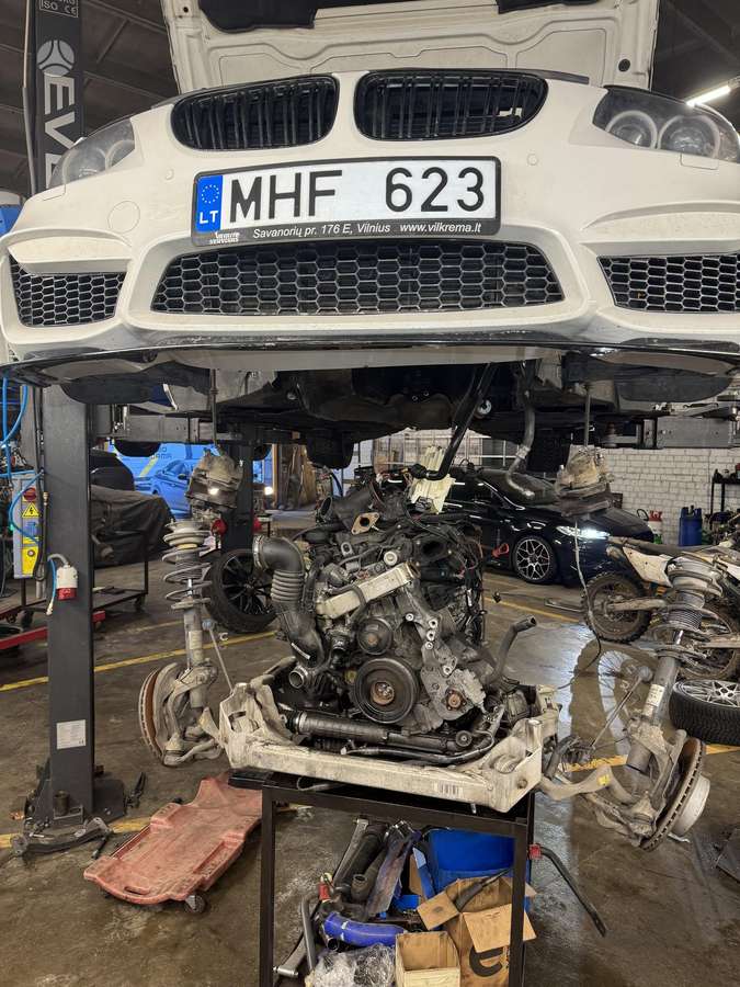 BMW 320, 2.0 l., Купе (coupe)