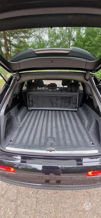 Audi SQ7, 4.0 l., Внедорожник / Кроссовер