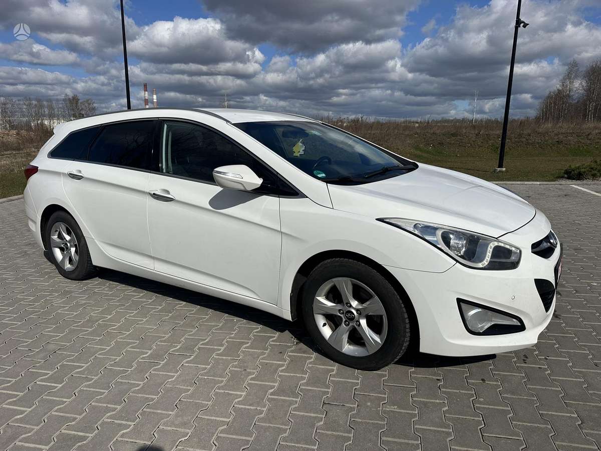 Hyundai i40, 2013