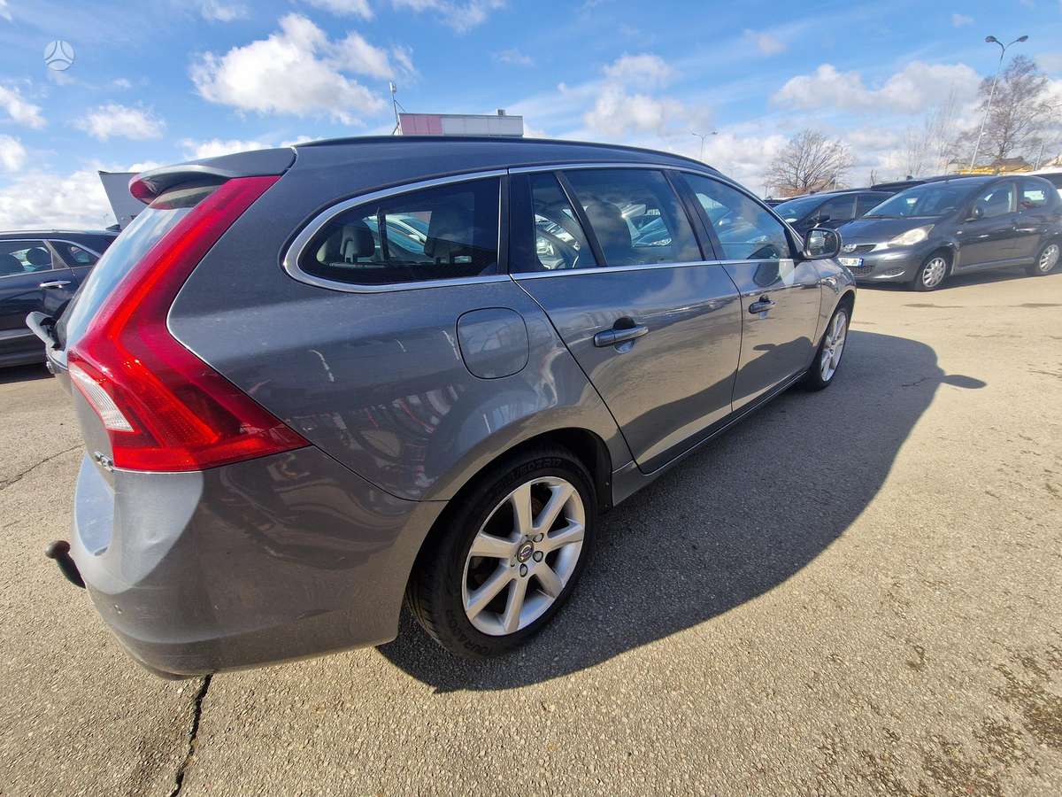 Volvo V60, 2.0 l., Универсал