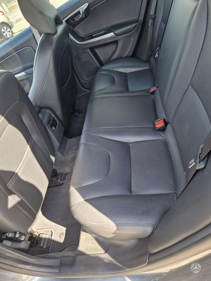Volvo V60, 2.0 l., Универсал