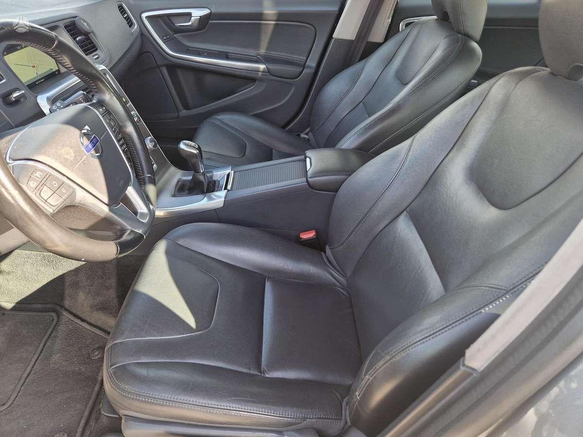 Volvo V60, 2.0 l., Универсал