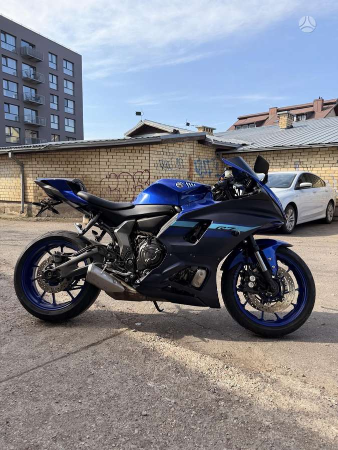 Yamaha R7 700cc, superbikes