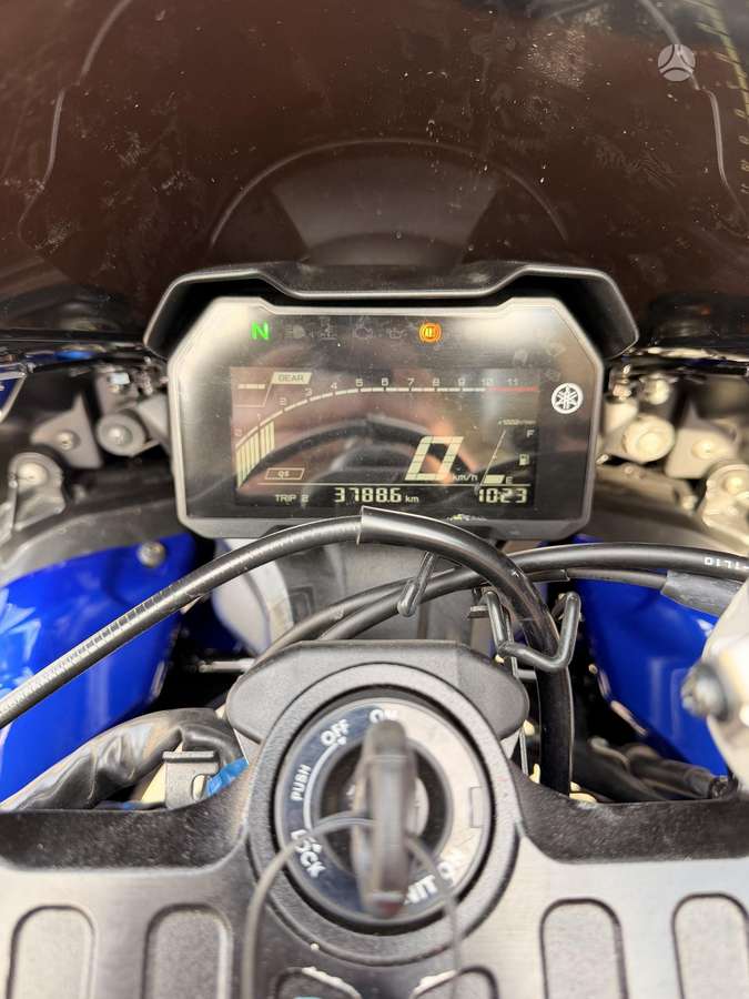 Yamaha R7 700cc, superbikes