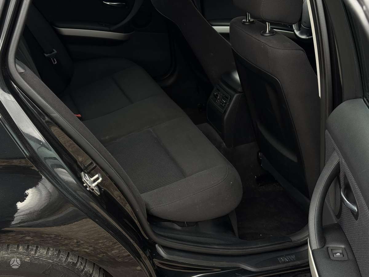 BMW 320, 2.0 l., universalas
